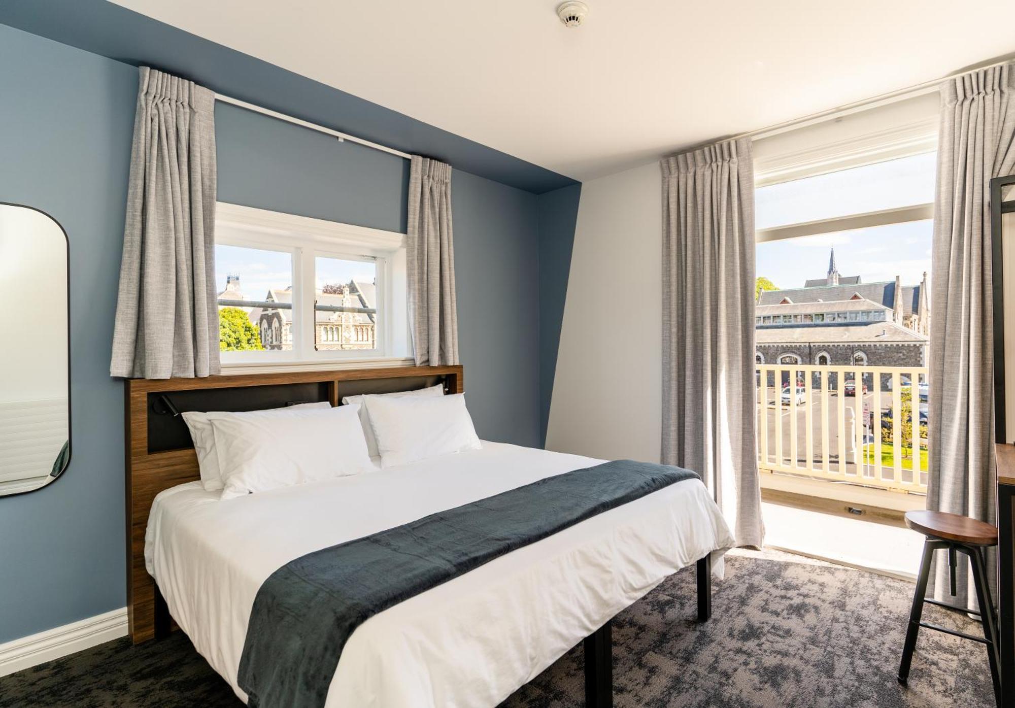 Haka House Κράισττσερτς Εξωτερικό φωτογραφία A bedroom at the hotel