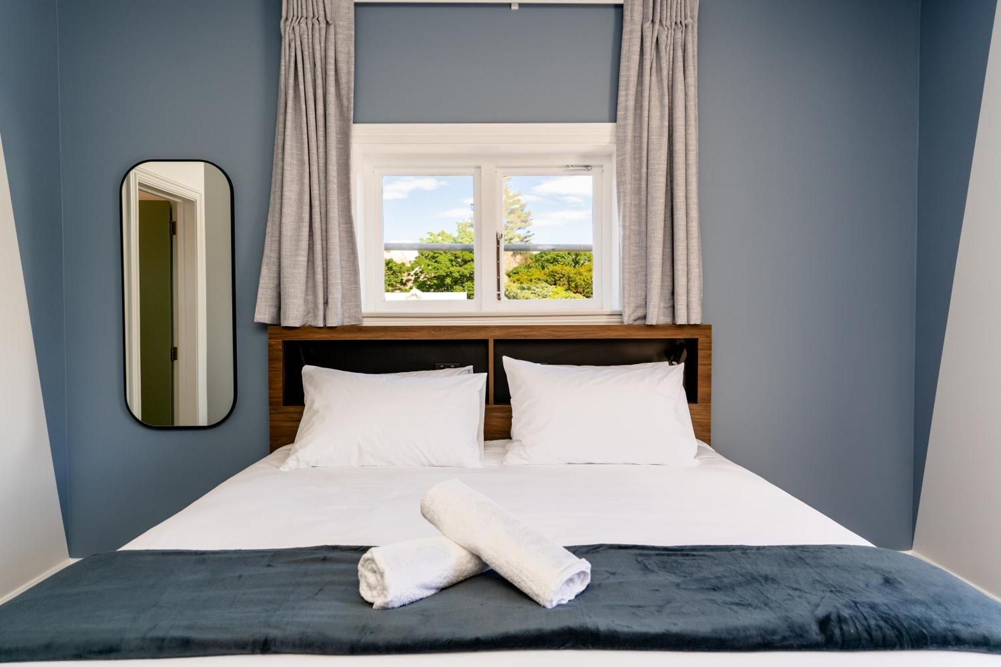 Haka House Κράισττσερτς Εξωτερικό φωτογραφία A bedroom at the hotel