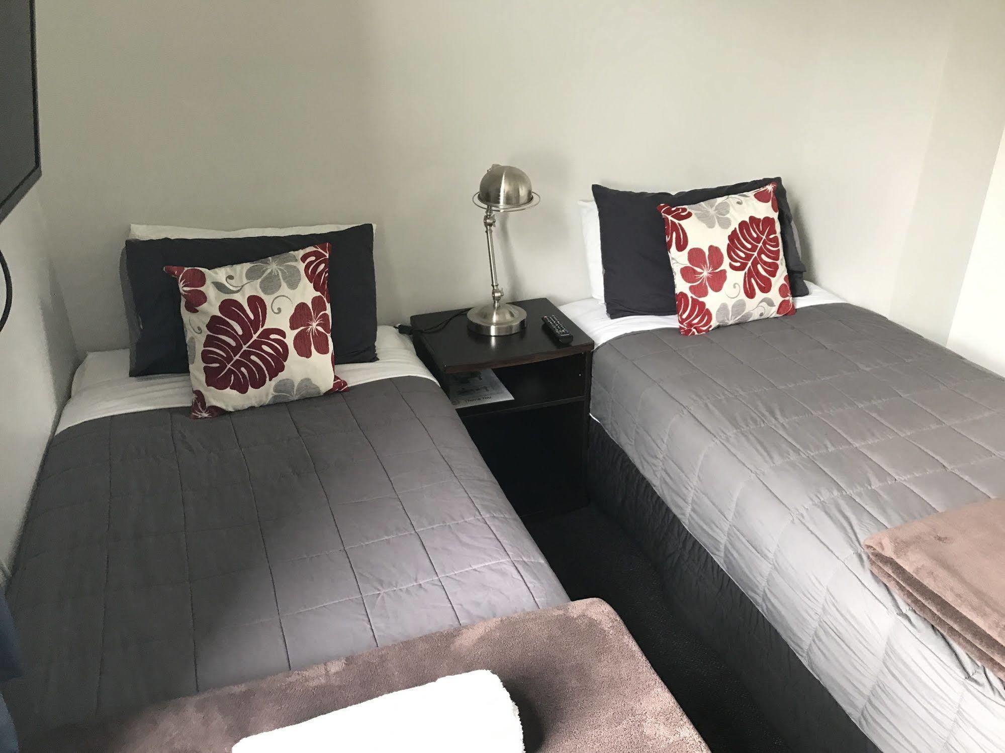 Haka House Κράισττσερτς Εξωτερικό φωτογραφία A room at the hotel
